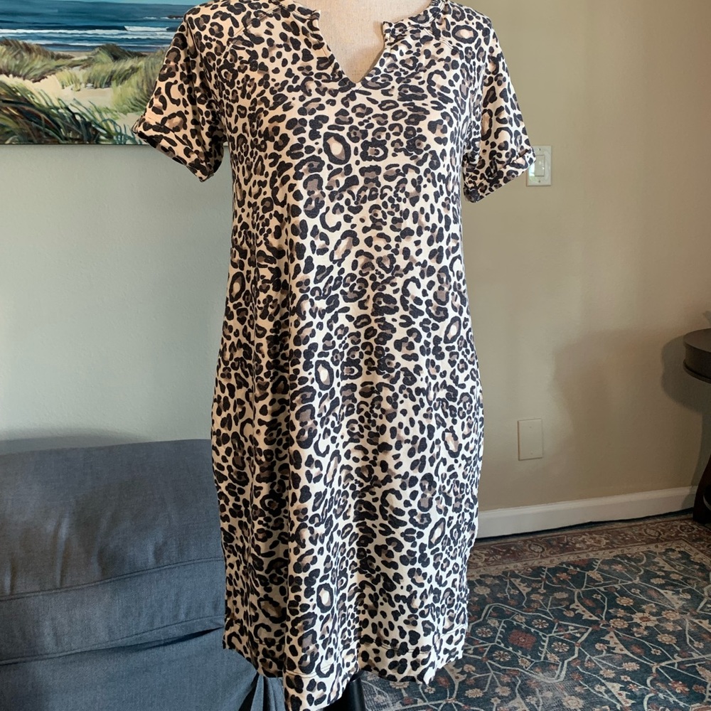 Leopard print, very soft fabric comfy dress